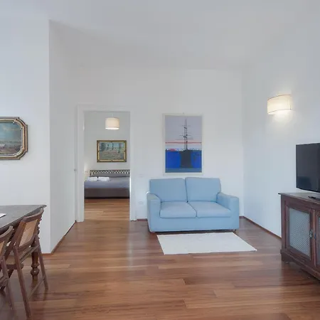 Apartment Right House Splendid Harbour View *