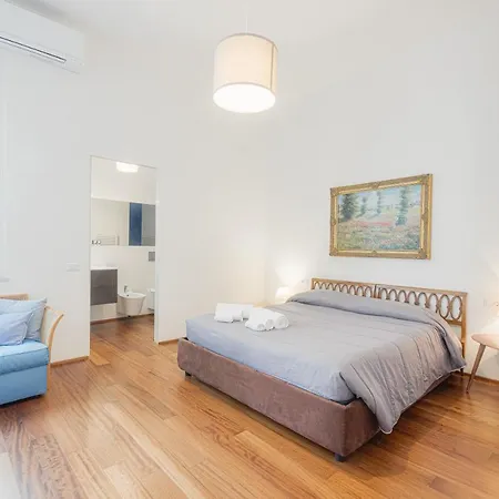 Right House Splendid Harbour View Apartment