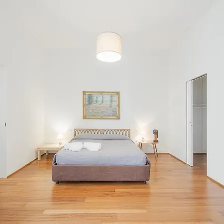Apartment Right House Splendid Harbour View *