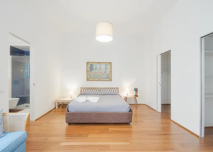 Apartment Right House Splendid Harbour View *